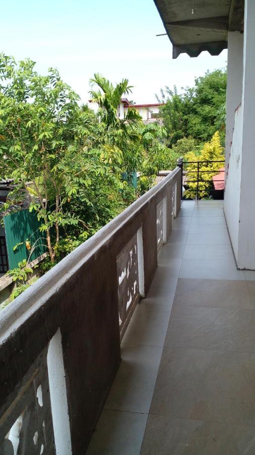 Thomasha Homestay ويلاوايا المظهر الخارجي الصورة